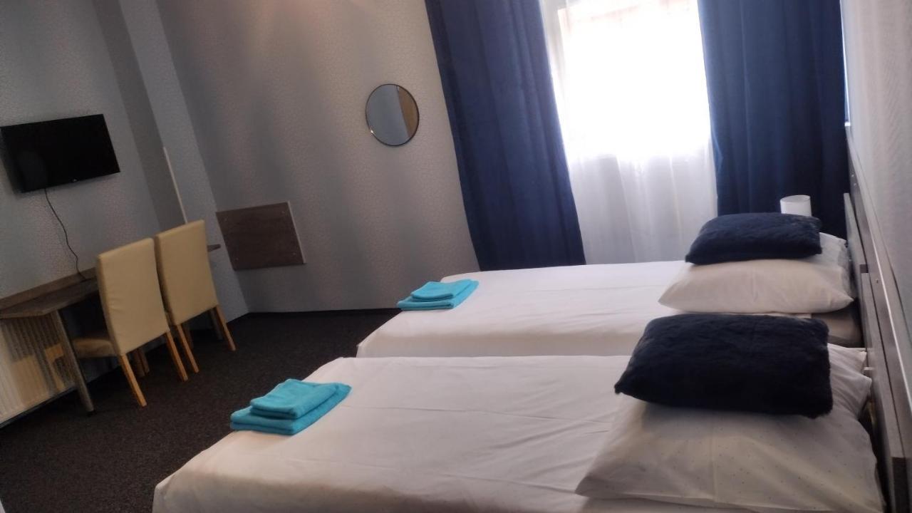 Hotelik Mona-Pokoje Z Lazienkami Elblag Luaran gambar